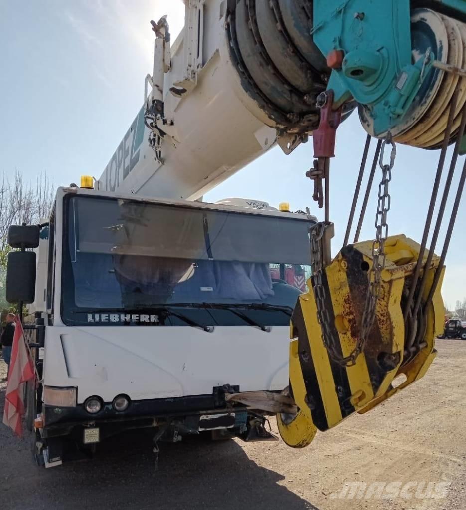 Liebherr LTM 1060-2 全地面起重机︳移动式起重机