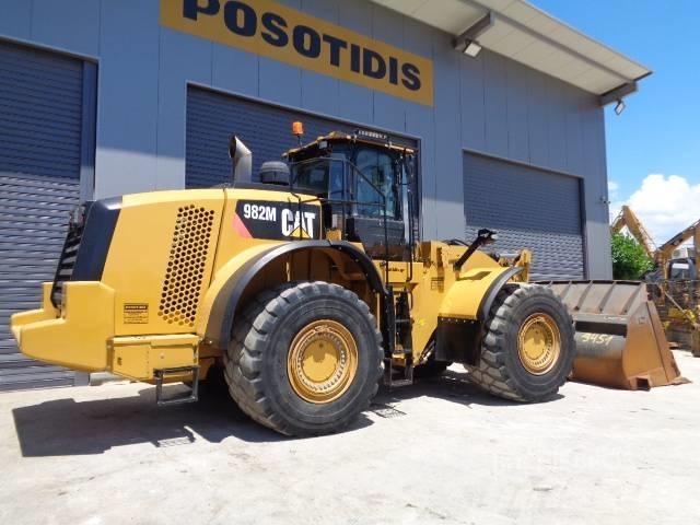 CAT 982 M 轮式装载机