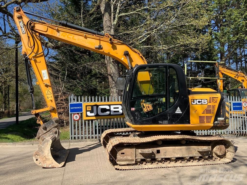JCB JS 130 LC 履带挖掘机