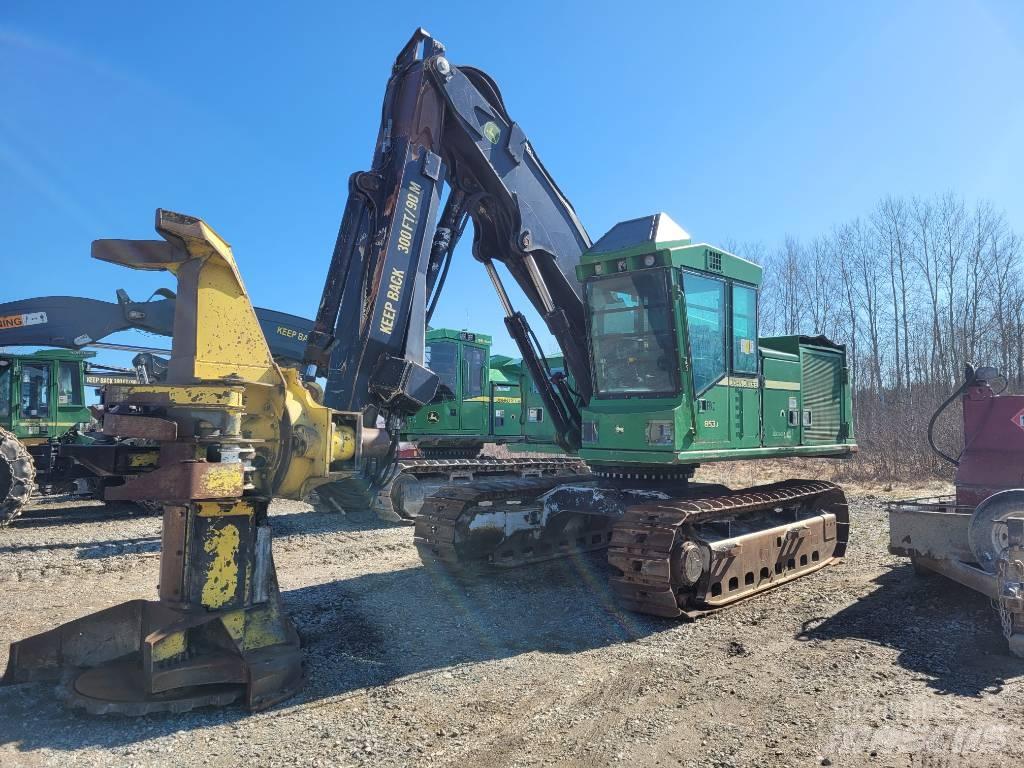 John Deere 853 伐木机