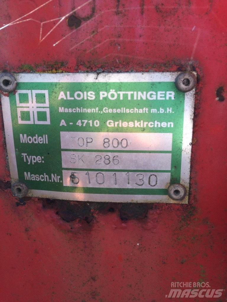 Pöttinger Top 800 料堆整形机