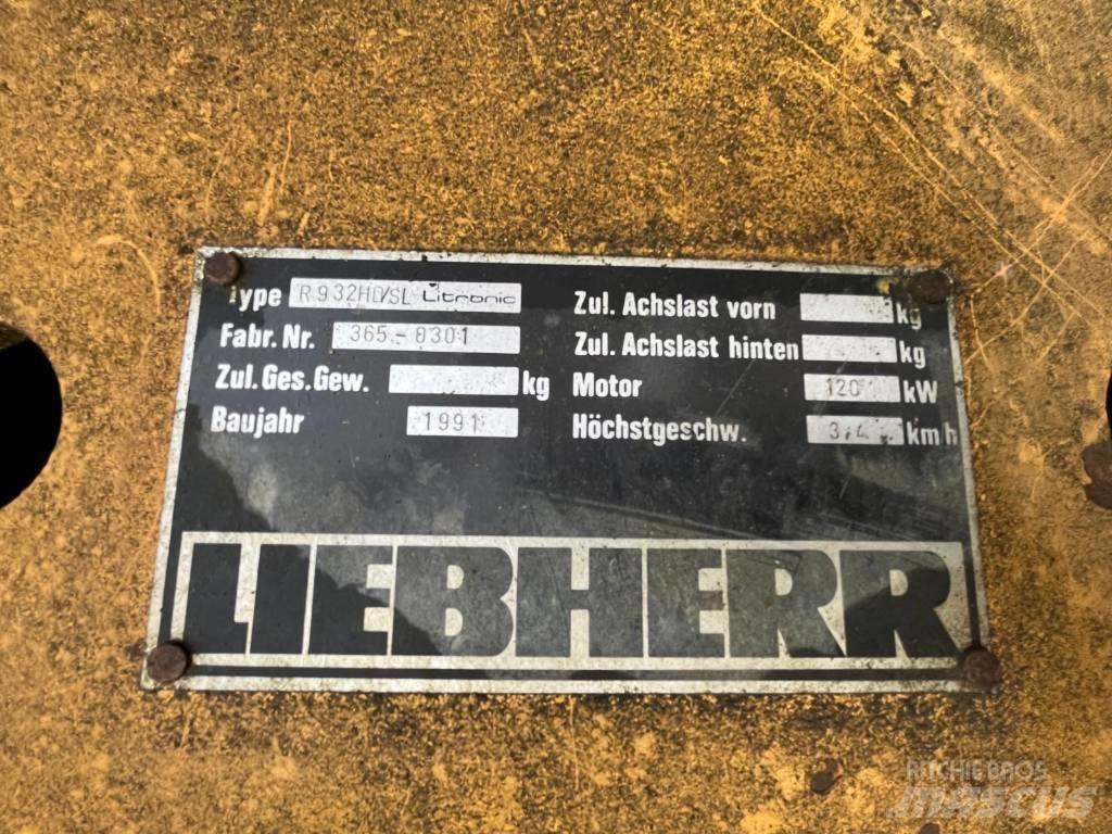 Liebherr 932 履带挖掘机