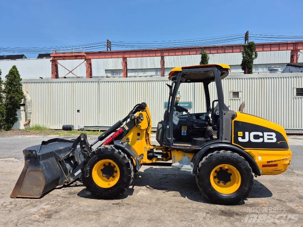 JCB 406 B 轮式装载机