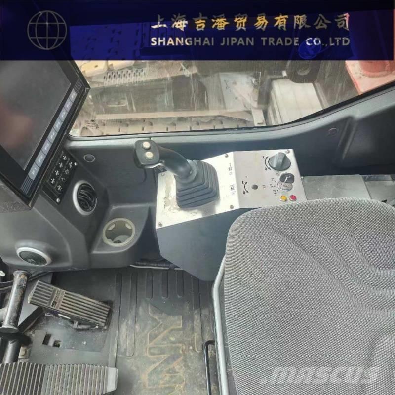Sany SCC1000A 履带起重机