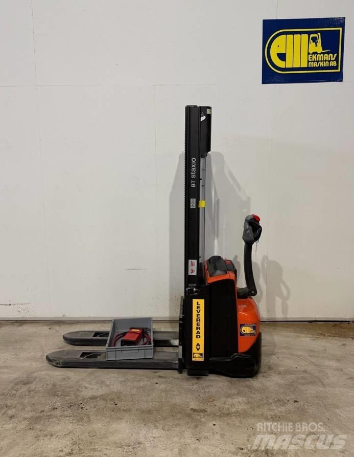 BT truck SWE 100 手推堆垛车