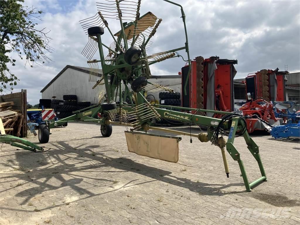Krone SWADRO 810 料堆整形机