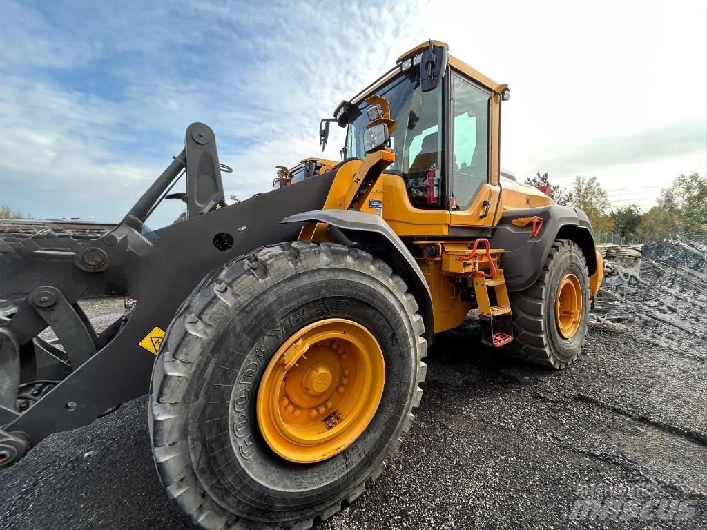 Volvo L 110 H 轮式装载机