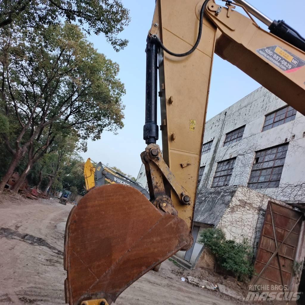 CAT 330GC 履带挖掘机
