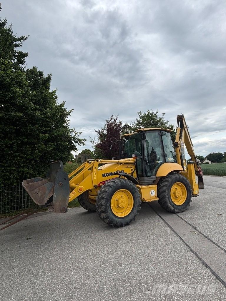 Komatsu WB 97 S 反铲装载机
