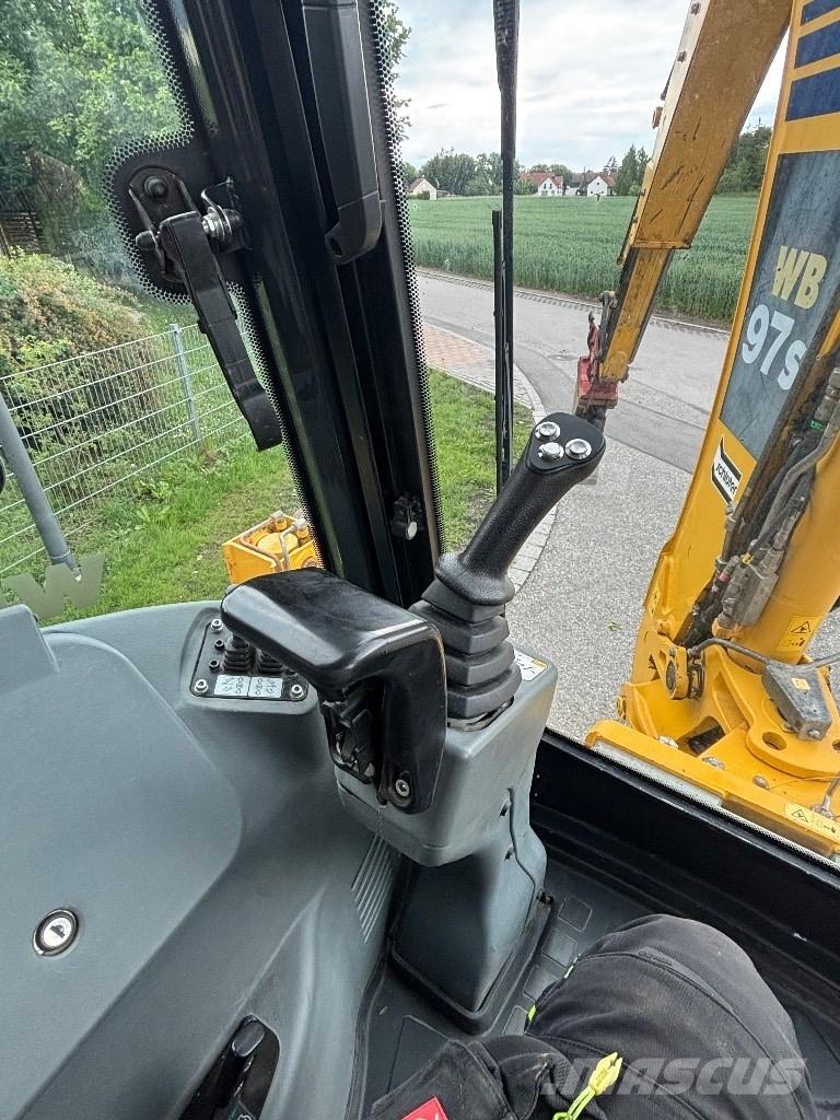 Komatsu WB 97 S 反铲装载机