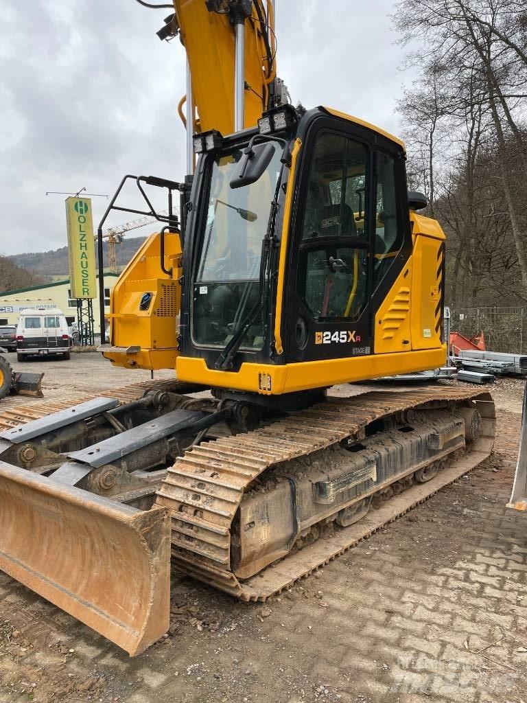 JCB 245 XR 履带挖掘机