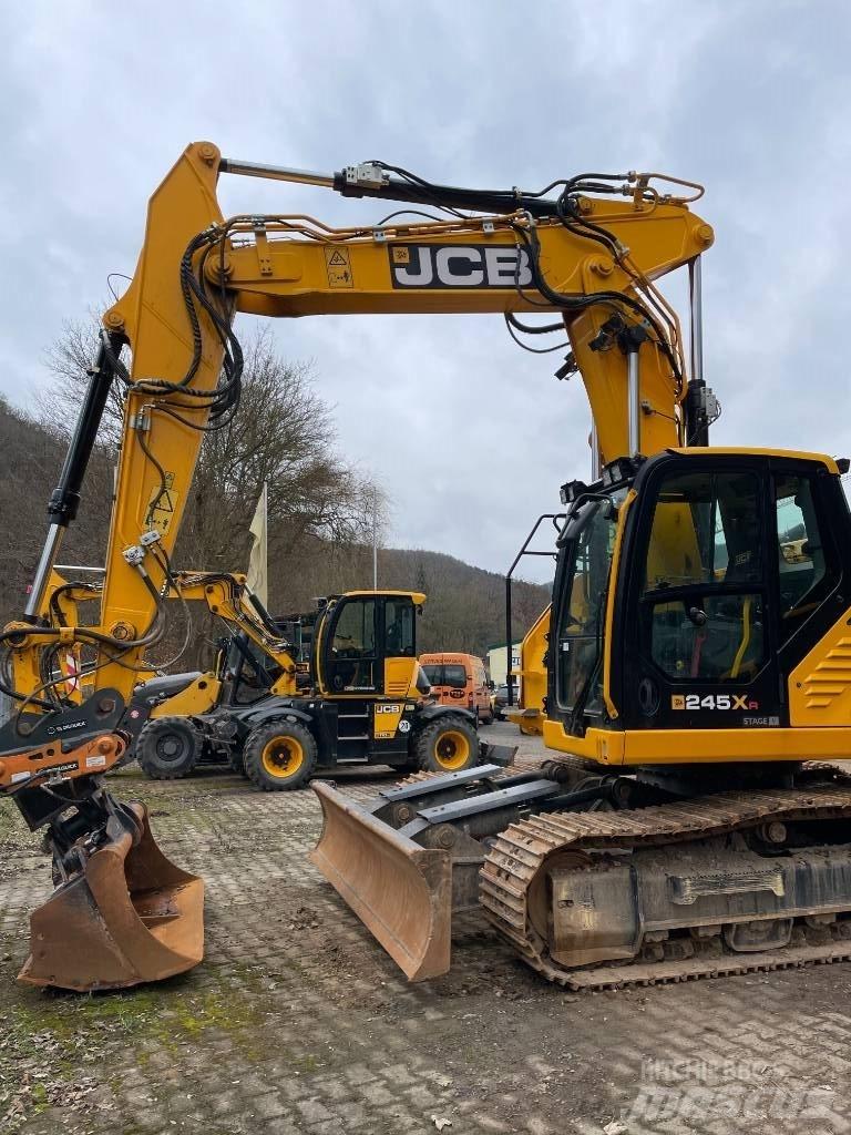 JCB 245 XR 履带挖掘机