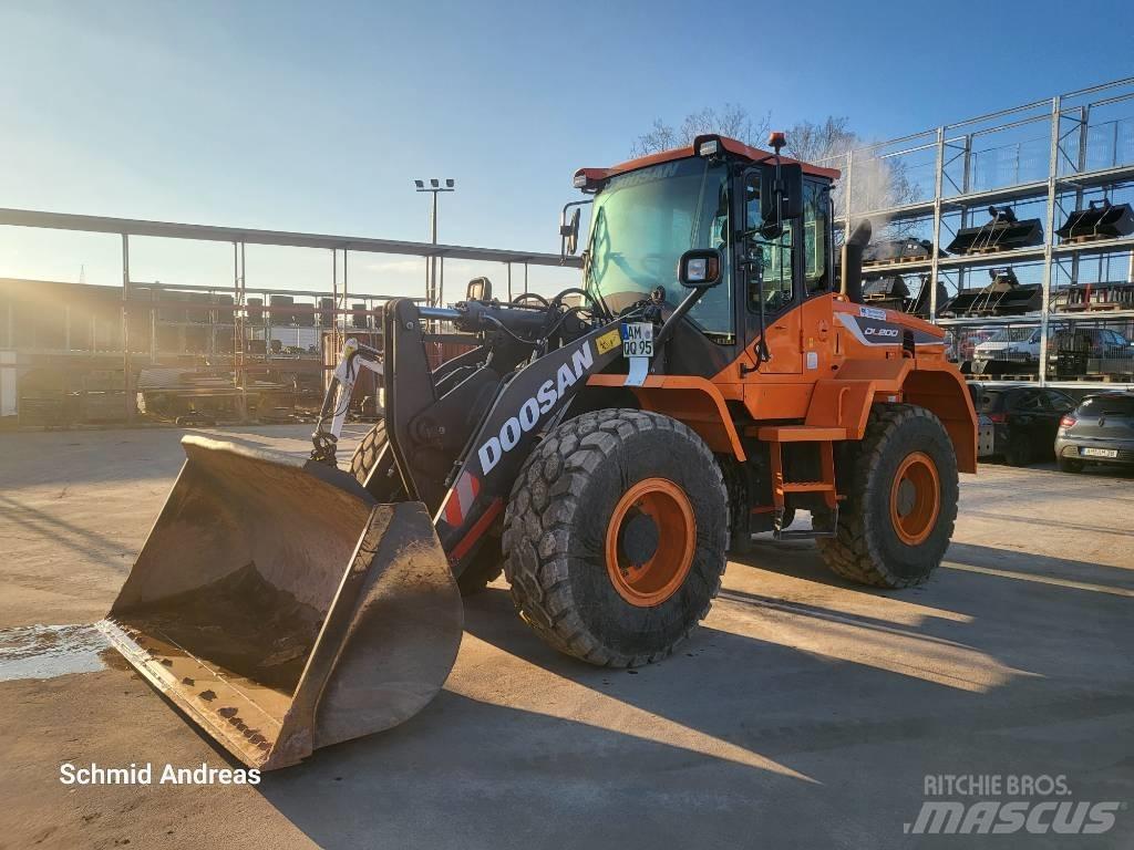 Doosan DL 200-5 轮式装载机