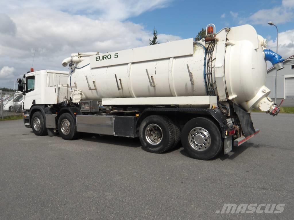 Scania P 400 LB 组合/真空油槽车