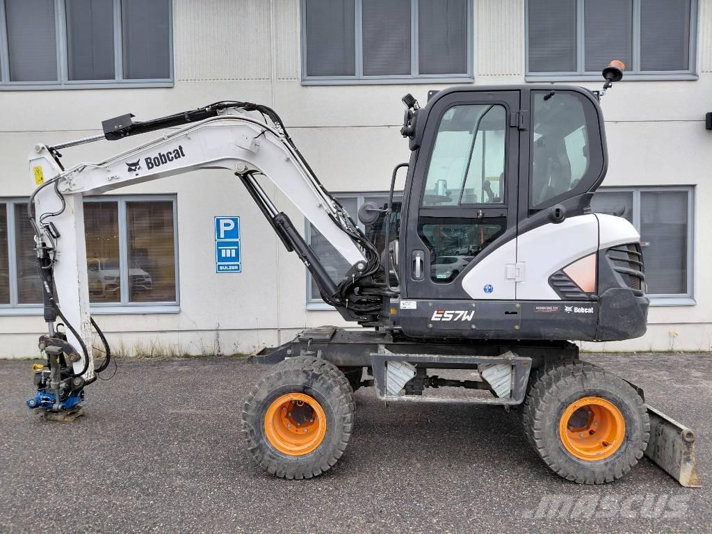 Bobcat E 57 W 轮式挖掘机