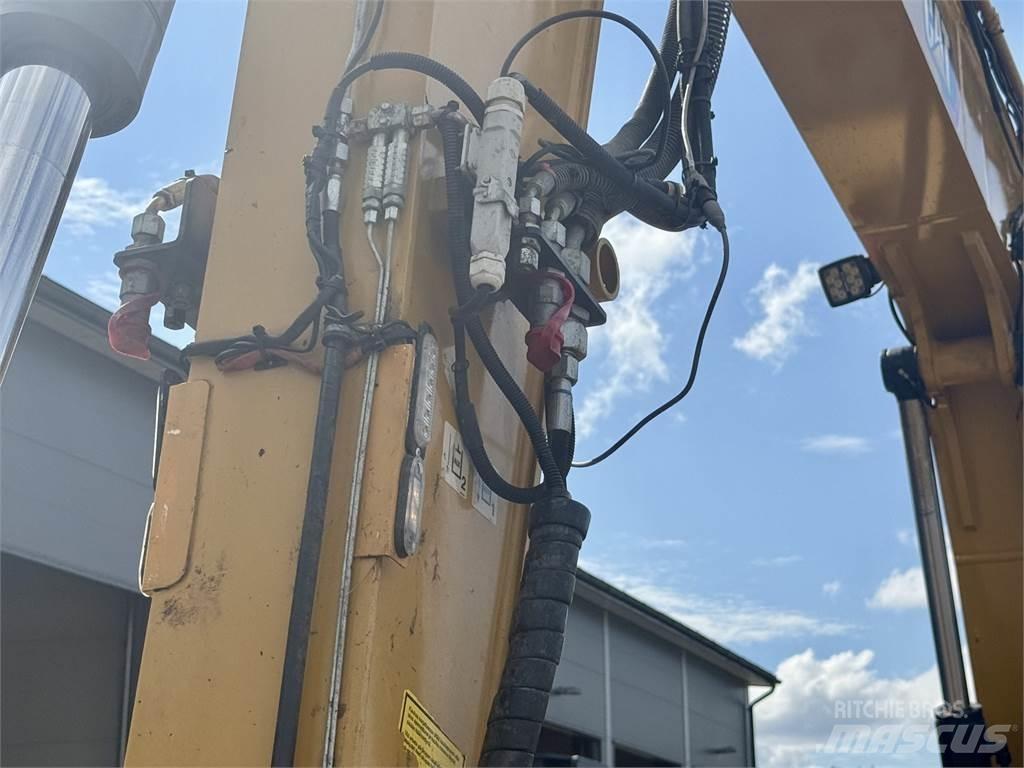 CAT 310 中型挖掘机
