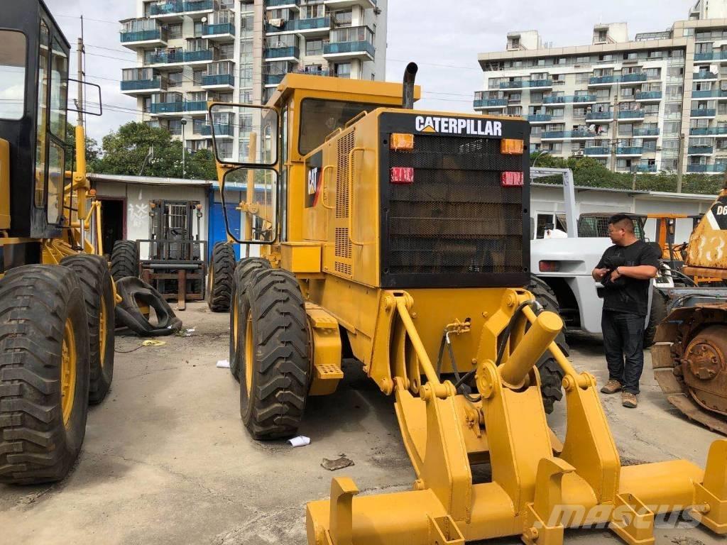 CAT 140 K 平地机/推土机