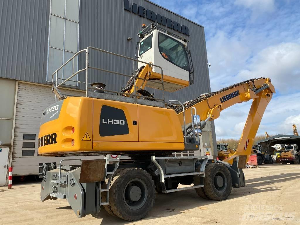 Liebherr LH 30 M 工业挖掘机