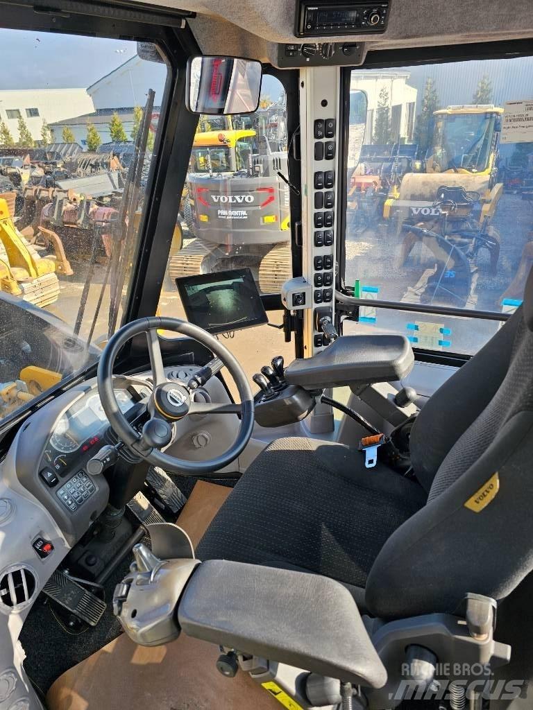 Volvo L260H 轮式装载机