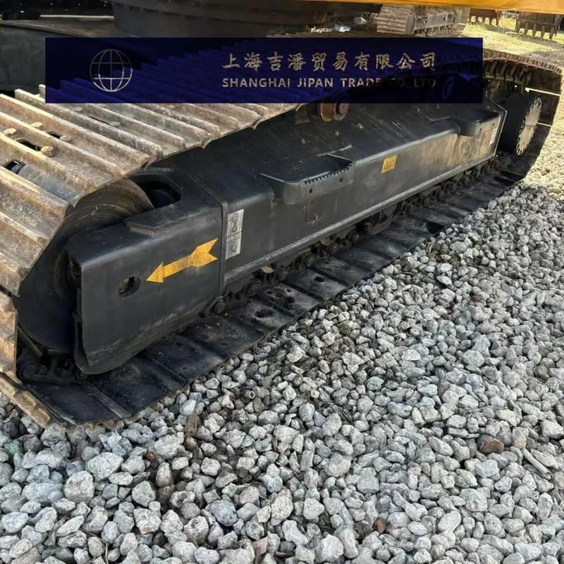 Komatsu PC 200-8 履带挖掘机