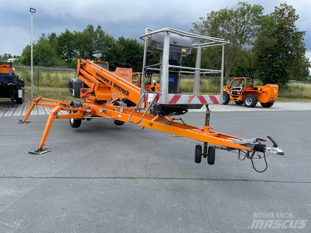 Dinolift 210 XT 拖拉移动式高空作业平台