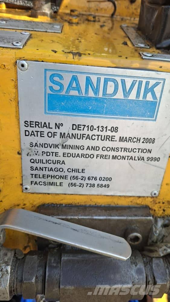 Sandvik DE710 钻孔机