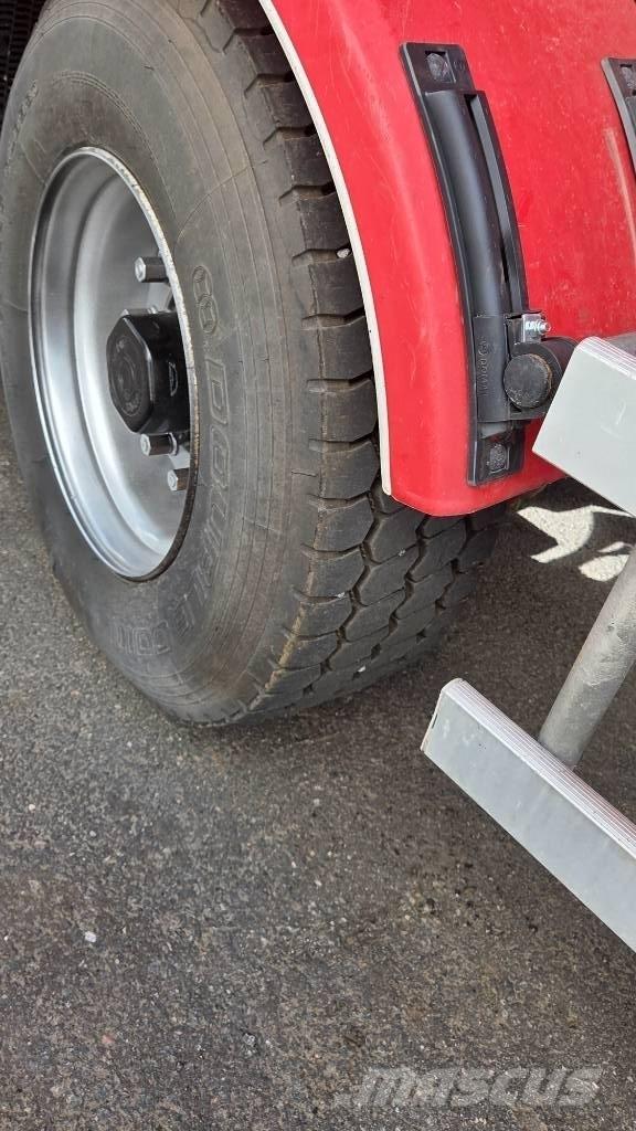  LAURINAHO SIIRTOTELI 自卸半挂车