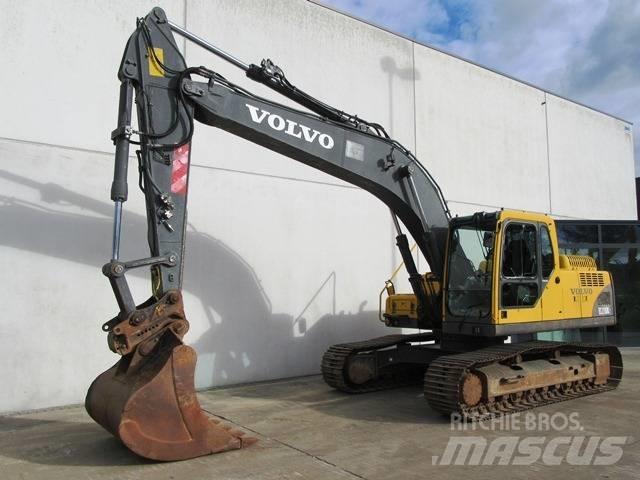 Volvo EC 210 B LC 履带挖掘机