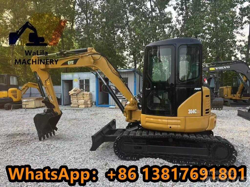 CAT 304 CR 小型挖掘机