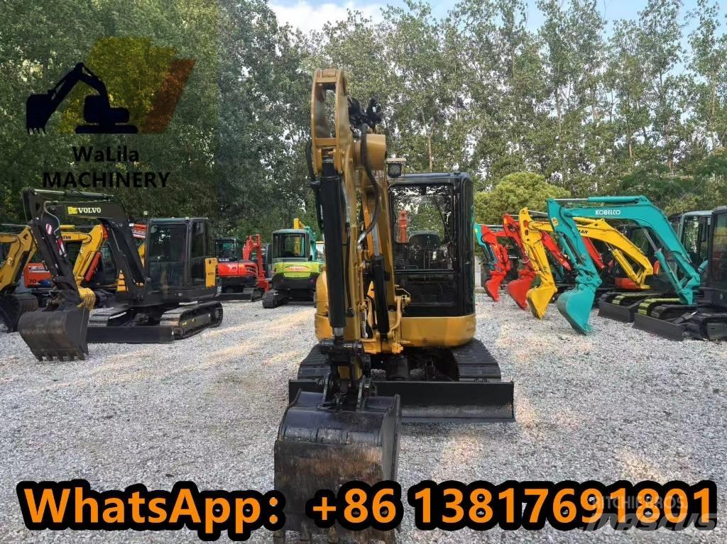 CAT 304 CR 小型挖掘机