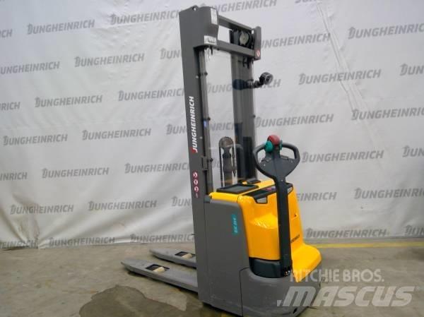 Jungheinrich EJC 214 手推堆垛车