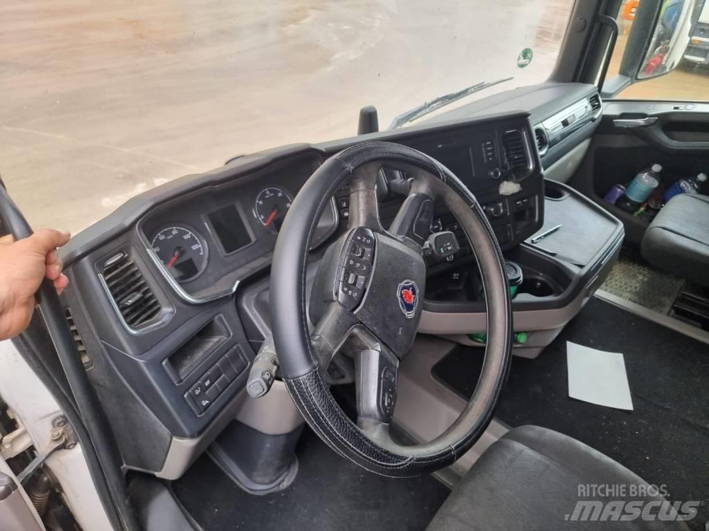 Scania R 450 牵引车