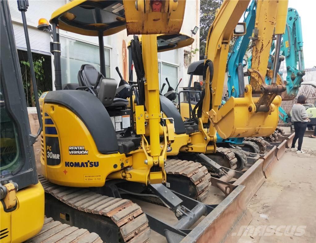 Komatsu PC30MR-5 小型挖掘机
