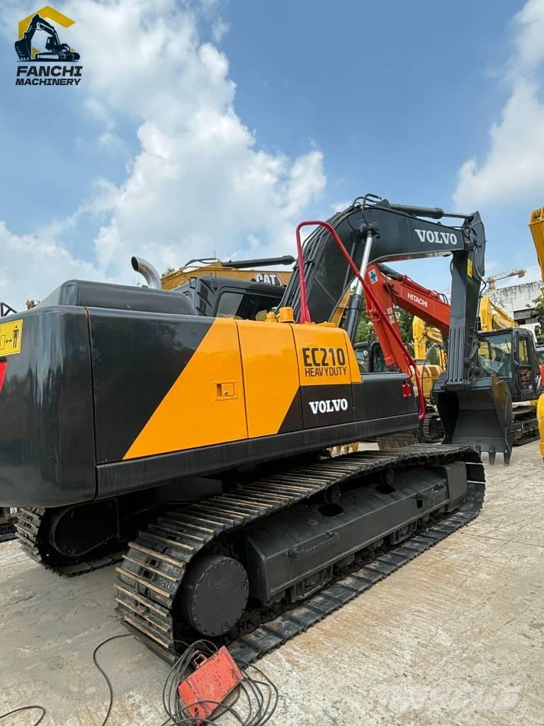 Volvo EC 210 履带挖掘机