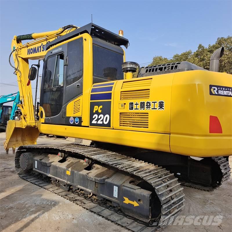 Komatsu PC 220-8 履带挖掘机