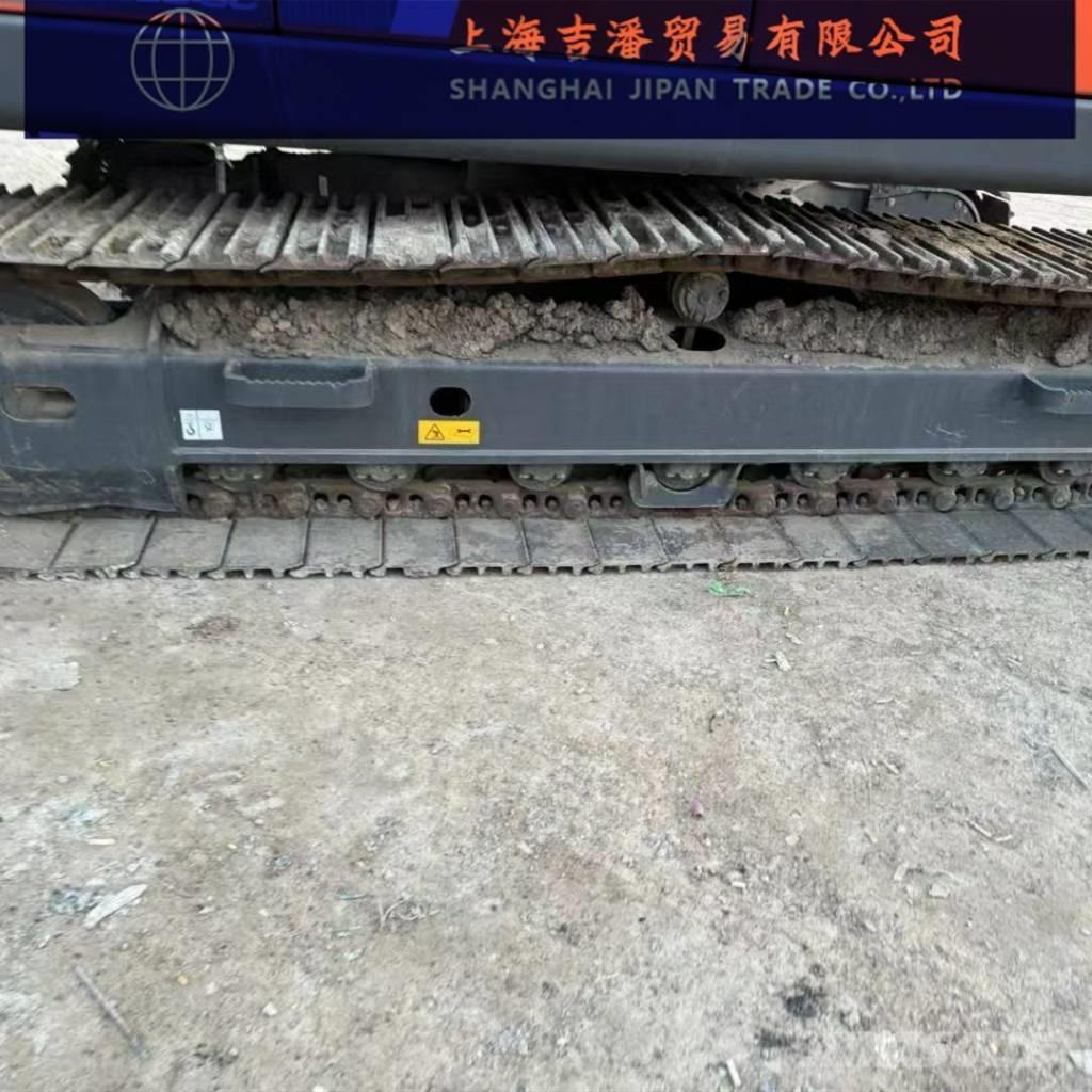 Doosan DX 150 履带挖掘机