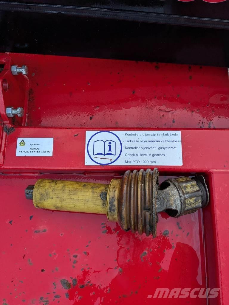 Ilsbo M150S 牧场割草机和切顶器