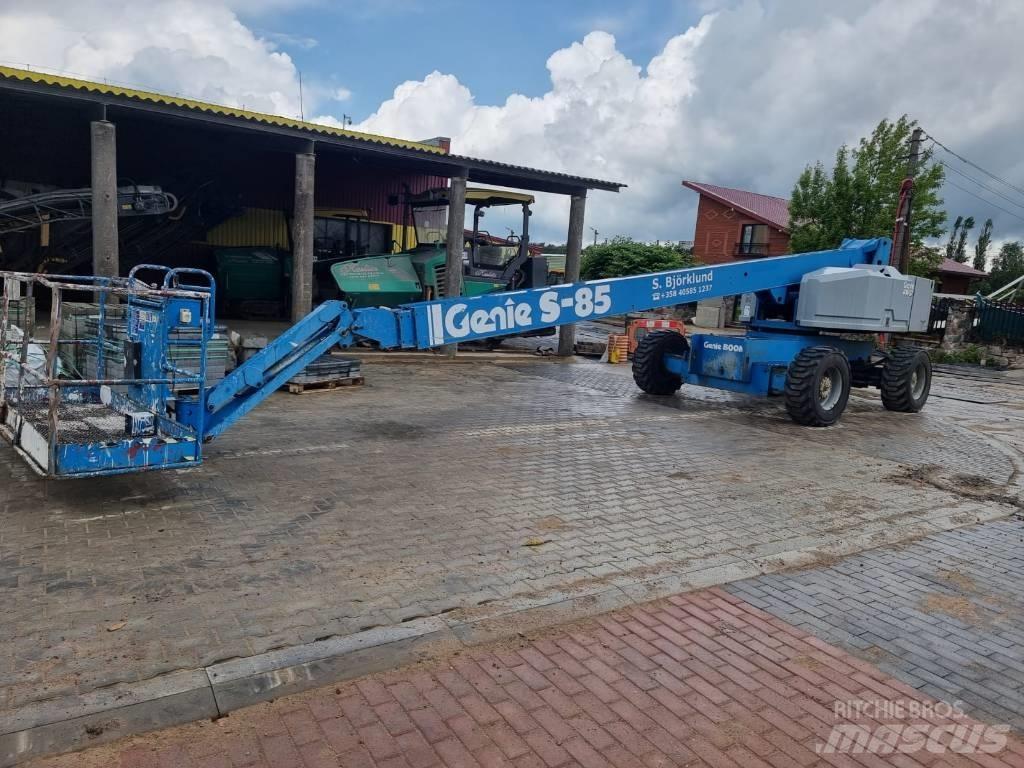 Genie S 85 4X4 直臂高空工作平台