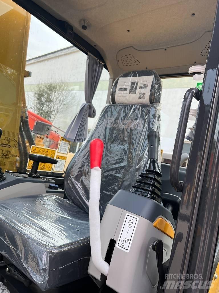 XCMG XE75GA 中型挖掘机