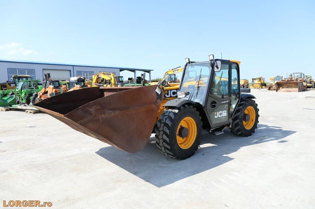 JCB 527-58 Agri 电动叉车
