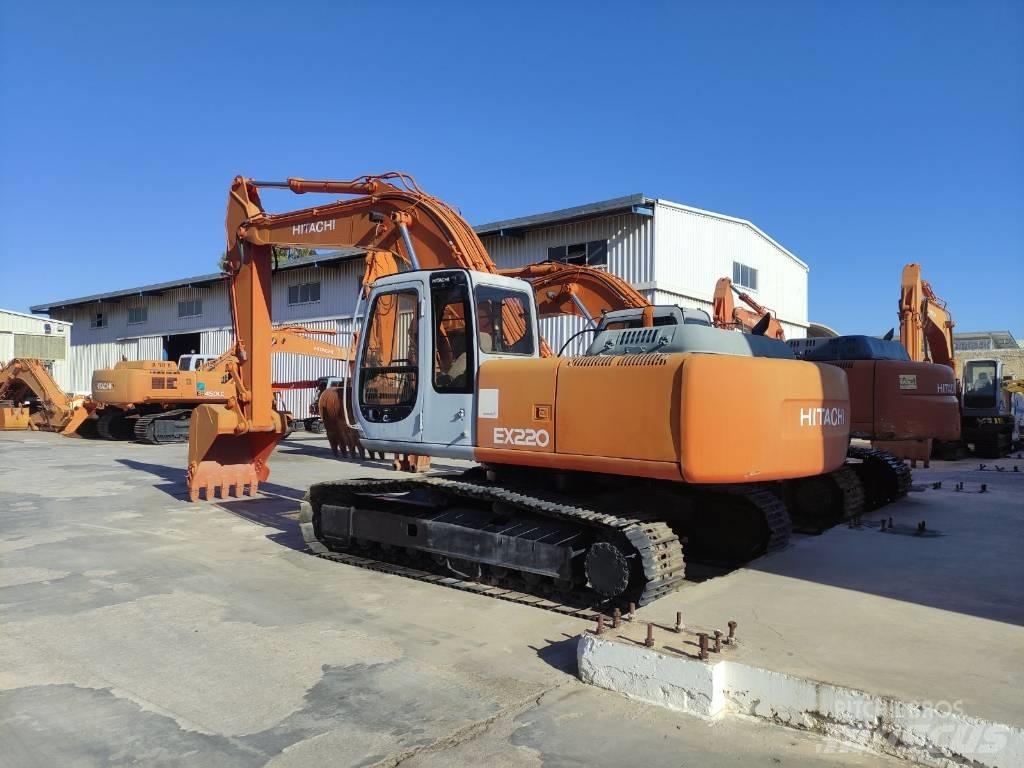 Hitachi EX 220-5 履带挖掘机