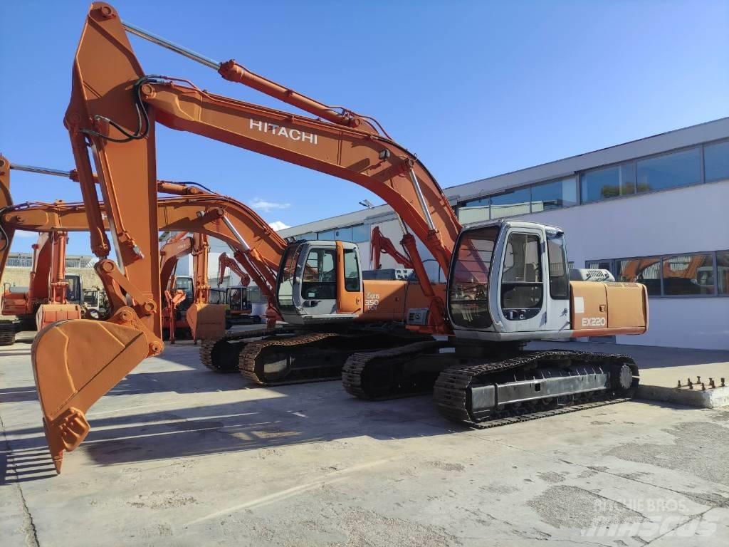 Hitachi EX 220-5 履带挖掘机