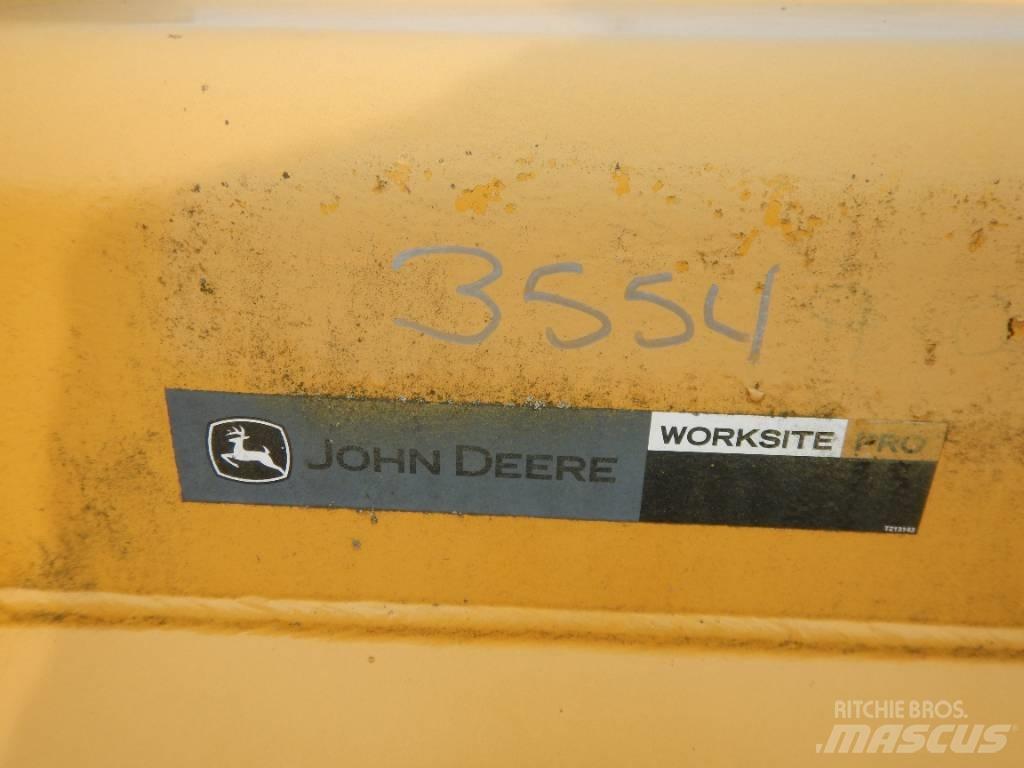 John Deere AT340424 挖斗