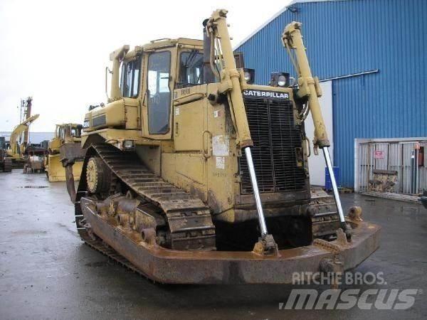 CAT D8N 履带式推土机