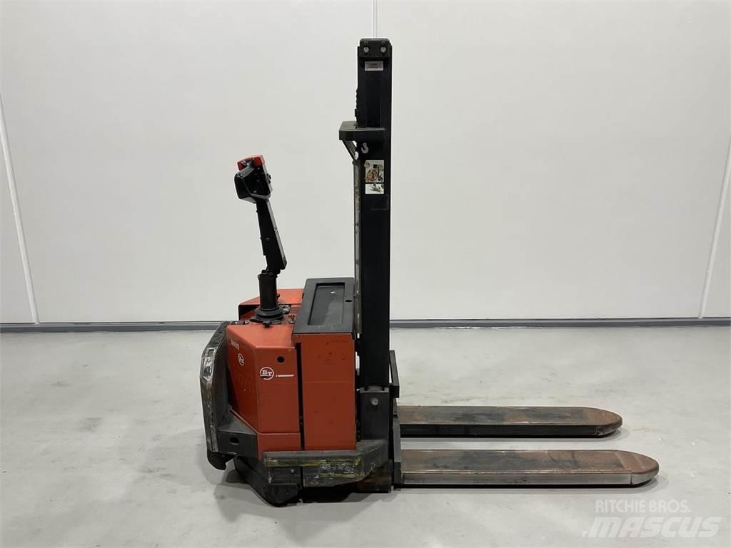 BT PSS 1200 行走式堆垛机