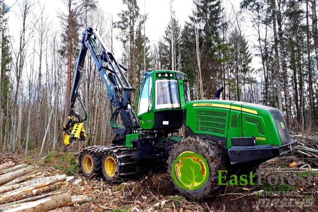 John Deere 1170E 收割机