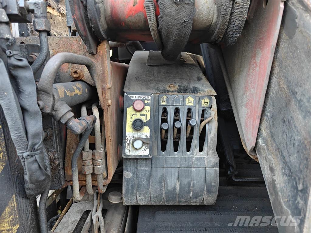 Volvo FM 12 起重车