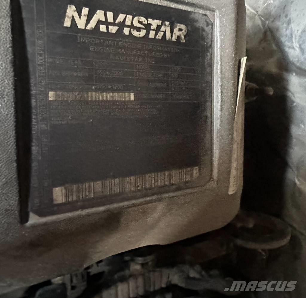 International 7400 组合/真空油槽车