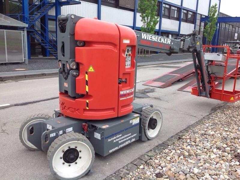 SkyJack SJ 30 ARJE 曲臂高空工作平台