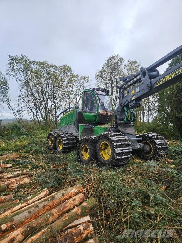 John Deere 1270G 8WD 收割机
